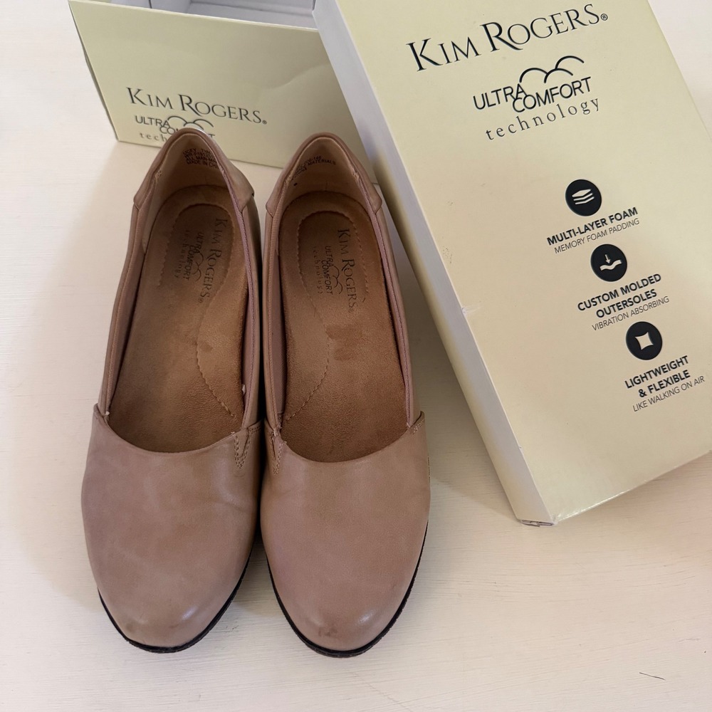 Kim Rogers Ucey Cafe Tan Ultra Comfort Loafers Size 7.5M Low Wedge Slip On Shoes